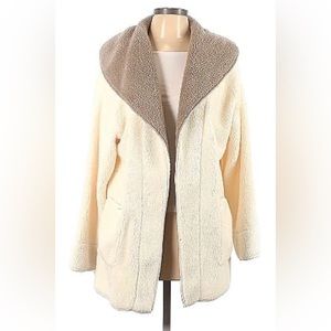 Koolaburra by Ugg teddy coat.  NWOT Dove with portobello collar and cuffs. L